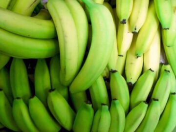 Soñar con Bananas Verdes